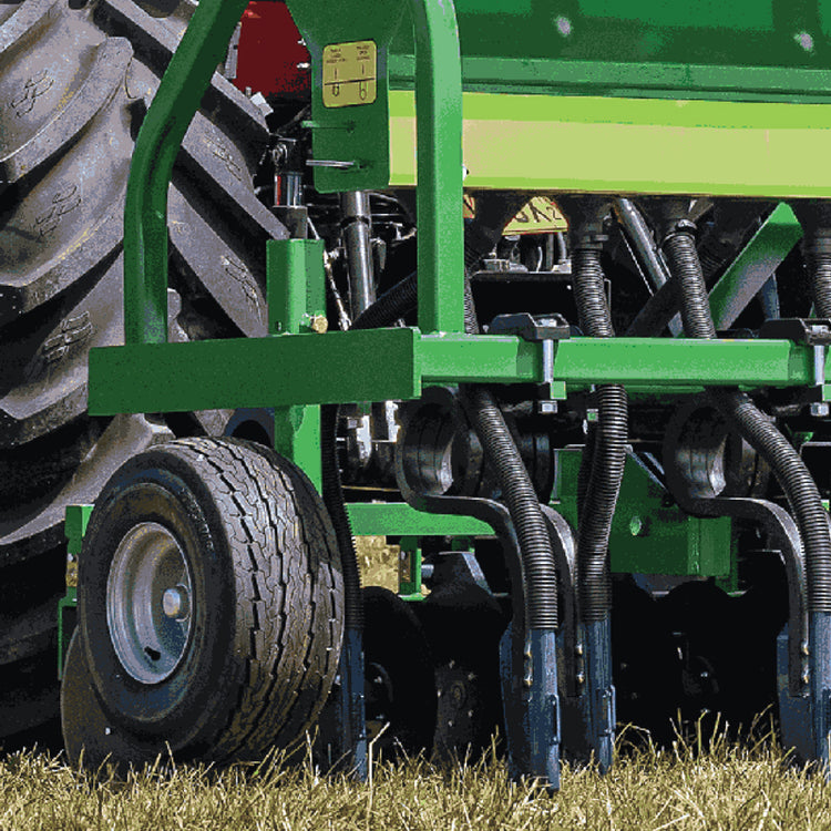 AITCHISON GRASSFARMER TINE SEED DRILL
